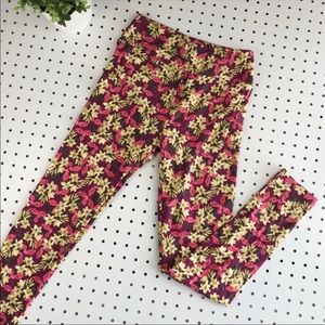 ✌️2/$15✌️nwot LLR os One Size Lilly flower legging